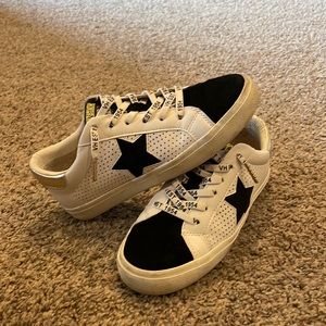 Vintage Havana Sneakers